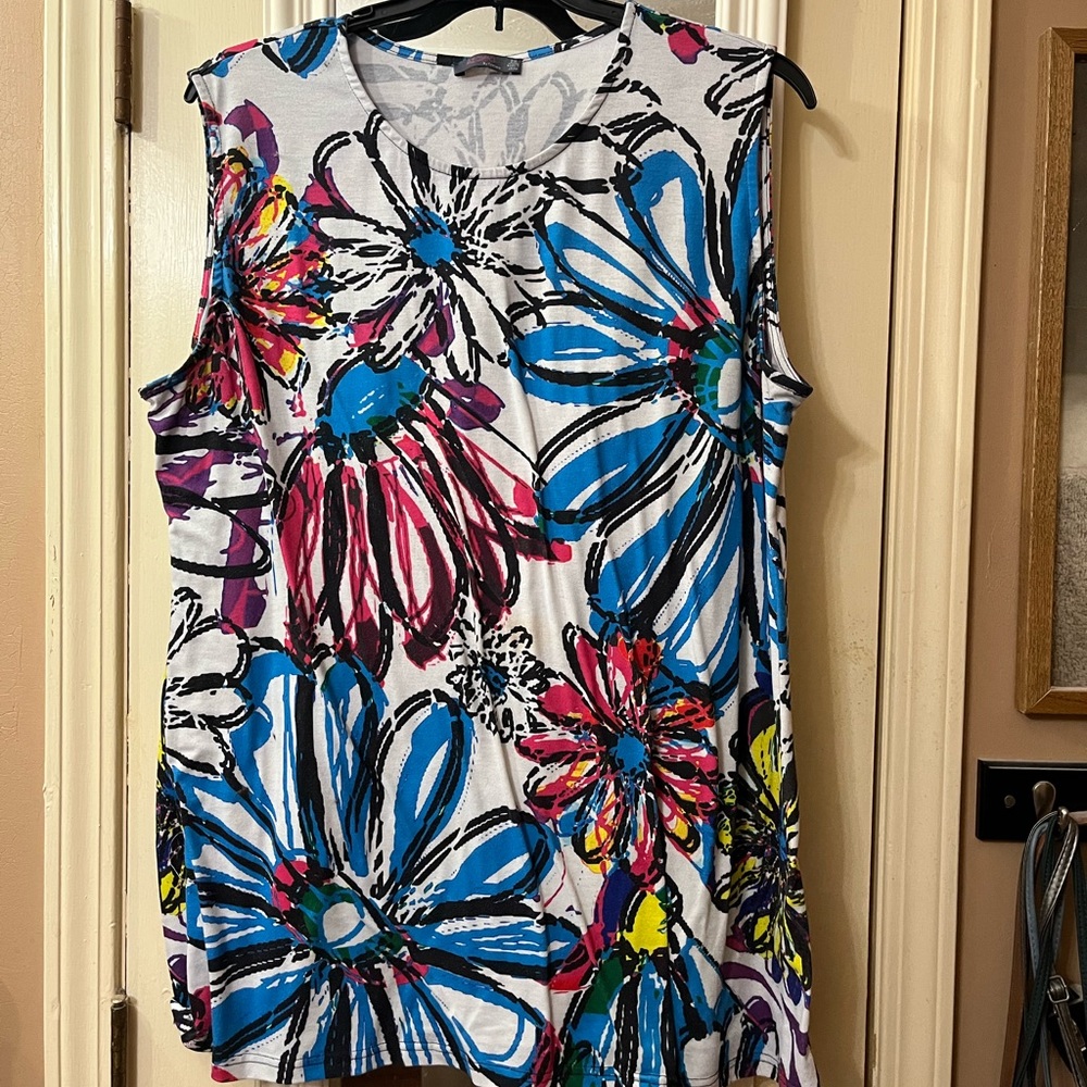 Azalea brand Colorful sleeveless top